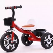 Tricicleta cu pedale, scaun ergonomic si cosulet depozitare